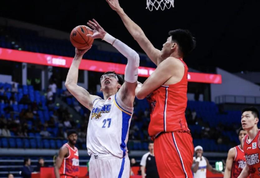 万博体育下载-徐昕:面对周琦+麦基确实压力山大,有很多东西要向他们学习